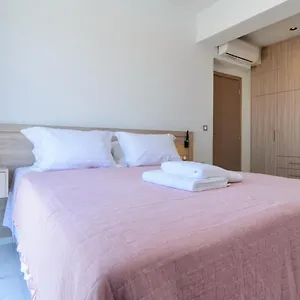 katakis-luxury-villas.rethymnohotels.net/