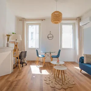 apt-t1-cocooning-proche-metro-baille.fr-provencehotel.com/