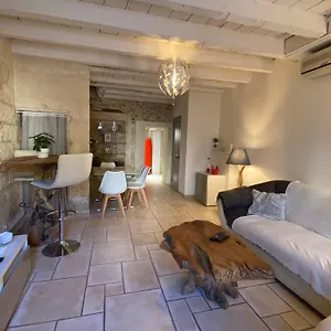 villa-bienvenue-au-6-calme-et-charme-de-la-pierre.fr-provencehotel.com/